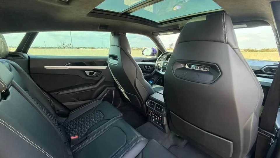 2021 Lamborghini Urus - Image 12 of 14