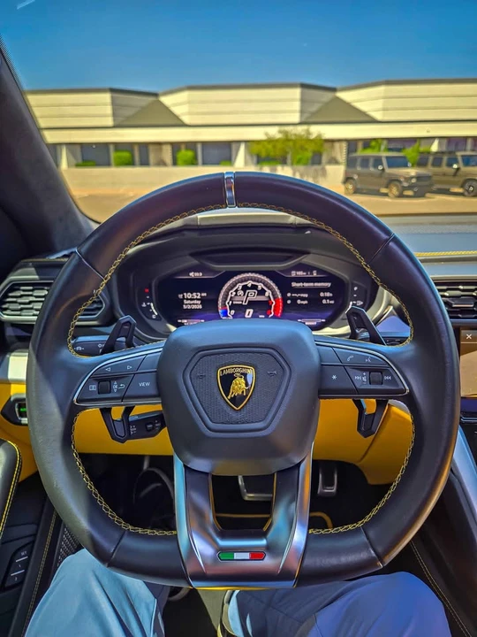 2021 Lamborghini Urus - Image 10 of 14