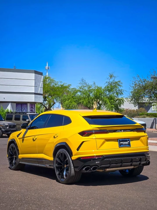 2021 Lamborghini Urus - Image 5 of 14