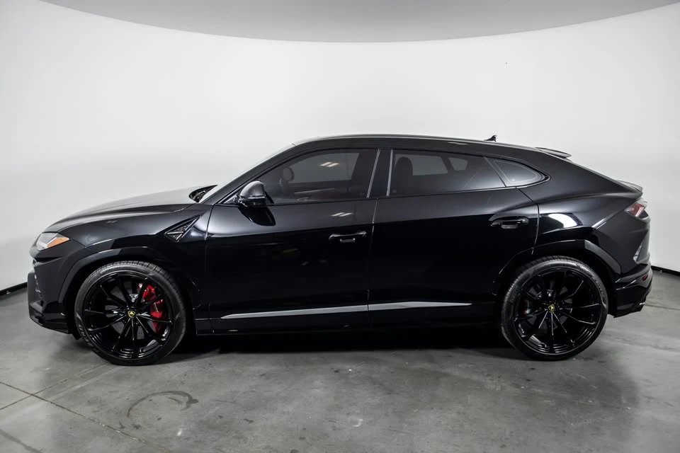 2021 Lamborghini Urus - Image 8 of 18