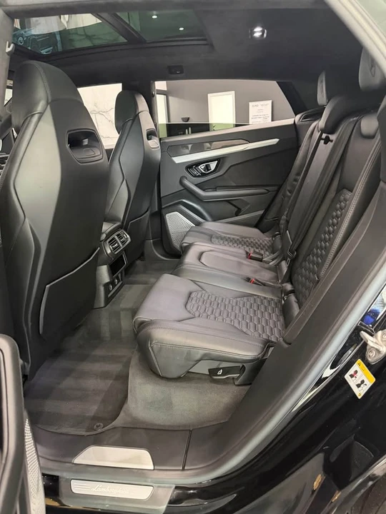 2021 Lamborghini Urus - Image 6 of 10