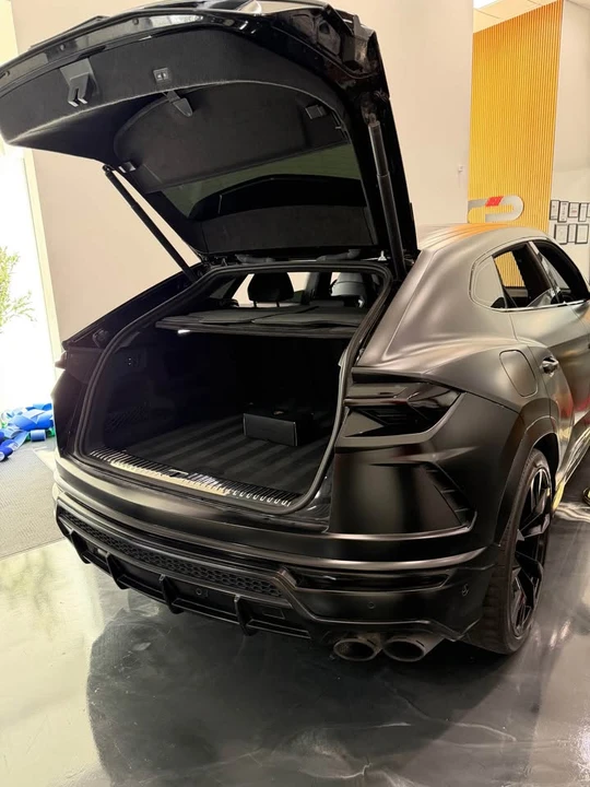 2021 Lamborghini Urus - Image 10 of 10