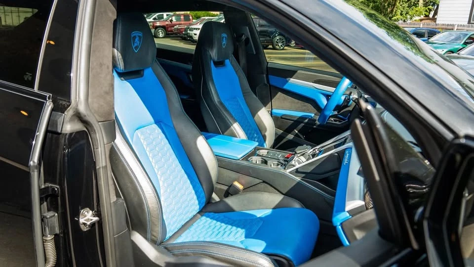 2021 Lamborghini Urus - Image 16 of 20