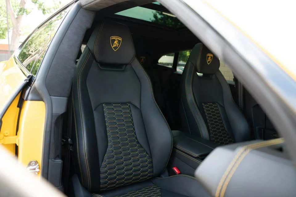 2021 Lamborghini Urus - Image 12 of 12