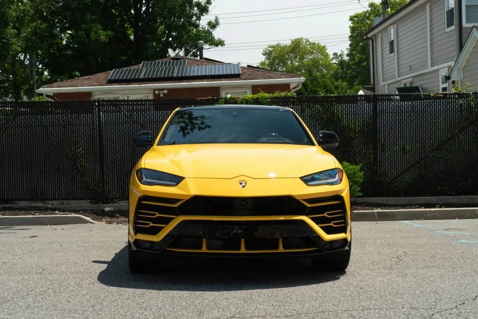 2021 Lamborghini Urus - Image 3 of 12