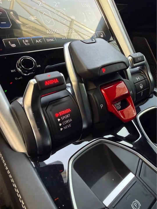 2021 Lamborghini Urus - Image 15 of 20
