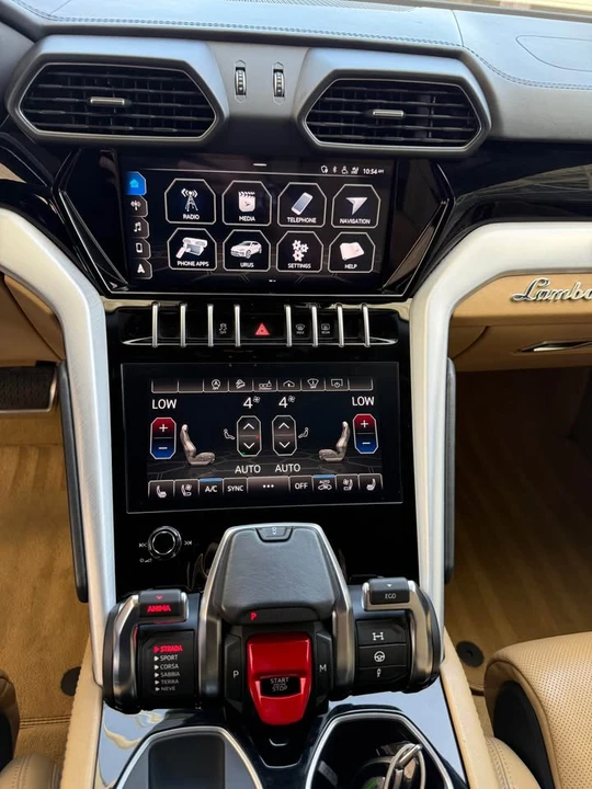 2021 Lamborghini Urus - Image 9 of 15