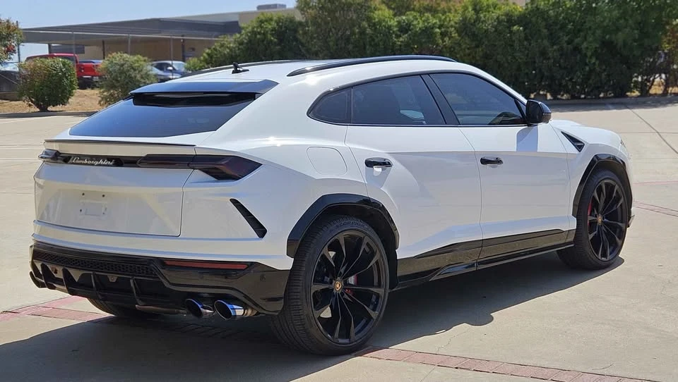 2021 Lamborghini Urus - Image 6 of 20