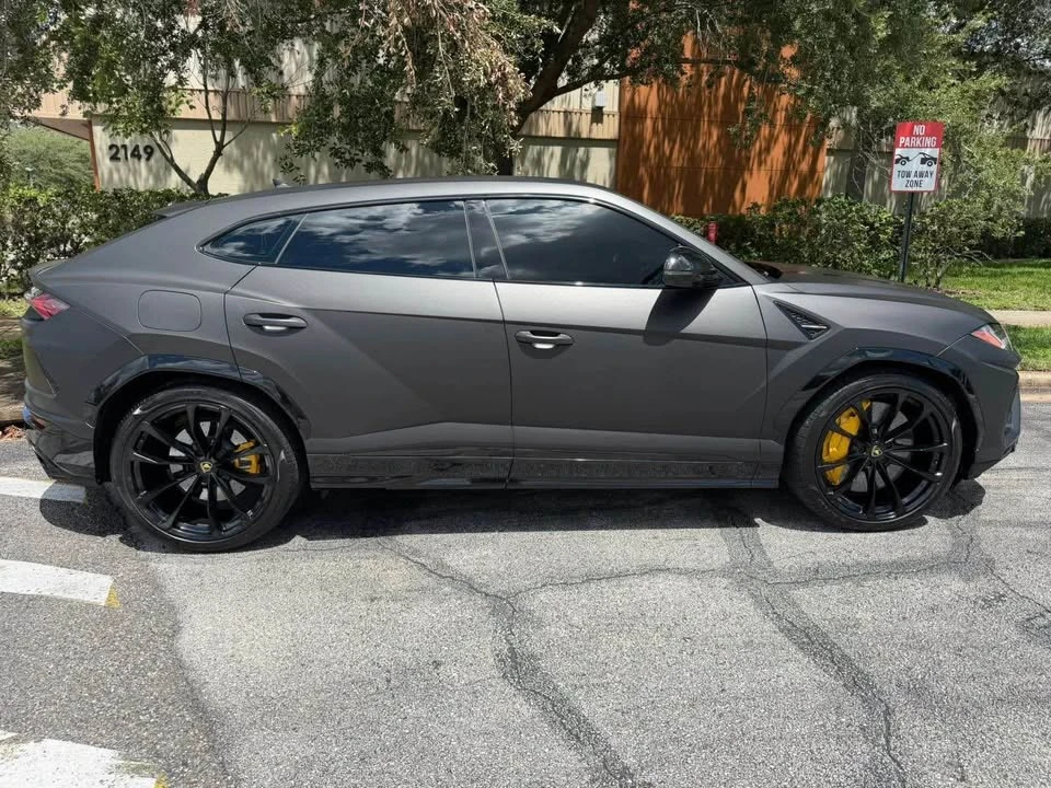 2021 Lamborghini Urus - Image 9 of 20