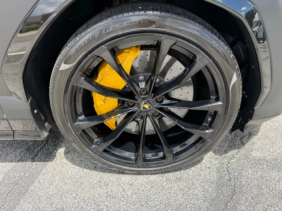 2021 Lamborghini Urus - Image 20 of 20