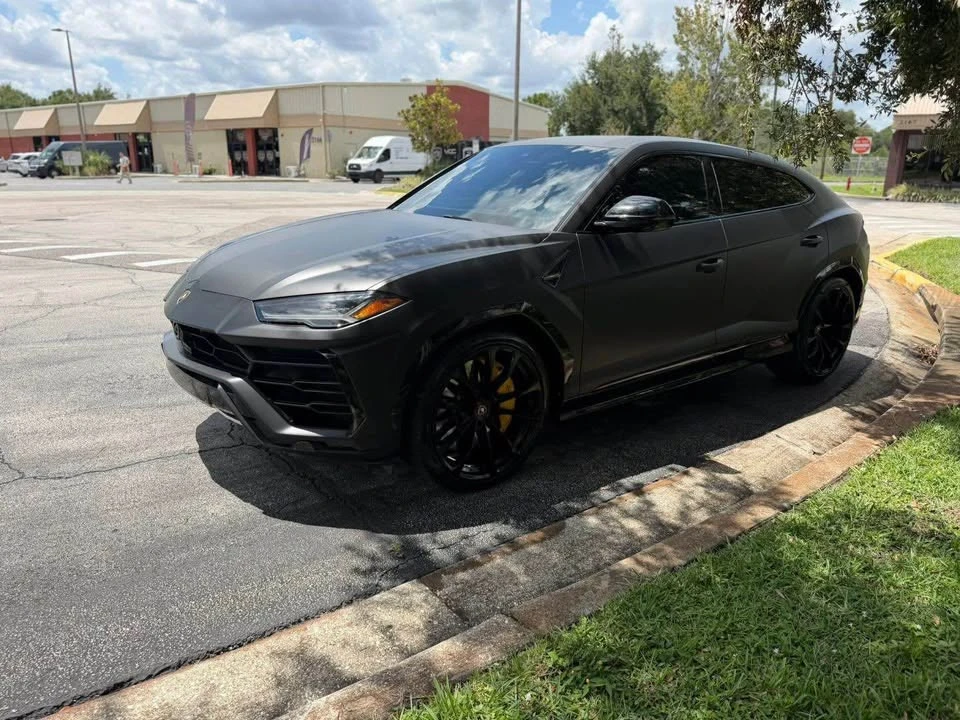 2021 Lamborghini Urus - Image 3 of 20