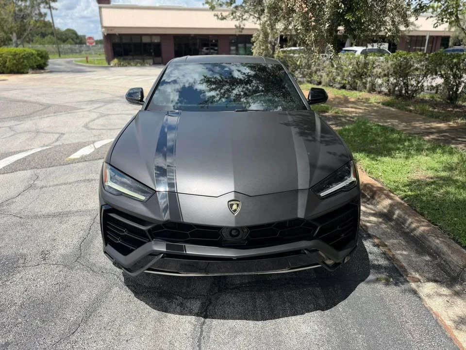 2021 Lamborghini Urus - Image 2 of 20