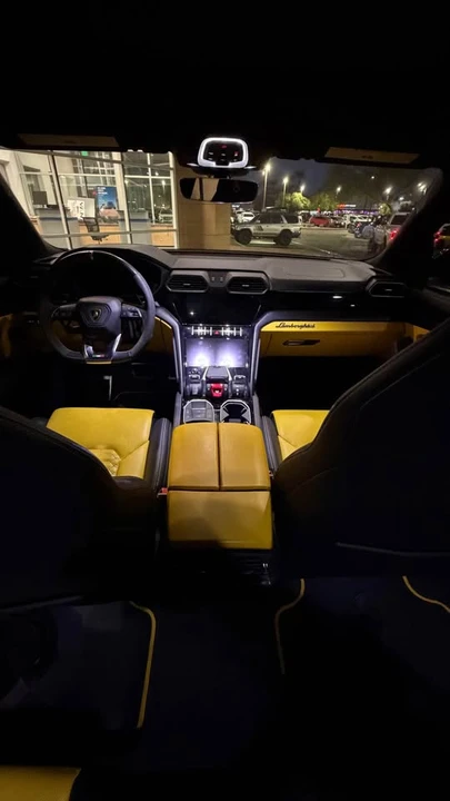 2021 Lamborghini Urus - Image 10 of 18