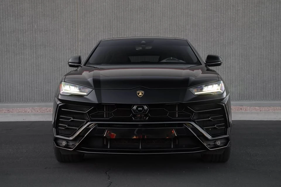 2021 Lamborghini Urus - Image 6 of 15