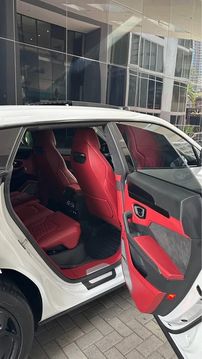 2021 Lamborghini Urus - Image 8 of 19