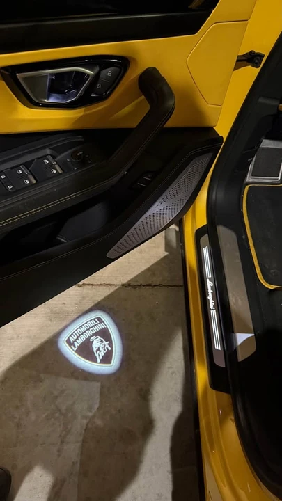 2021 Lamborghini Urus - Image 7 of 18