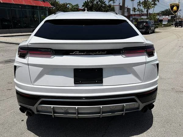 2021 Lamborghini Urus - Image 3 of 12