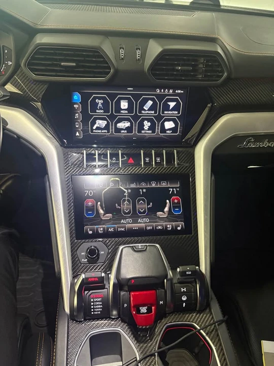 2021 Lamborghini Urus - Image 10 of 10