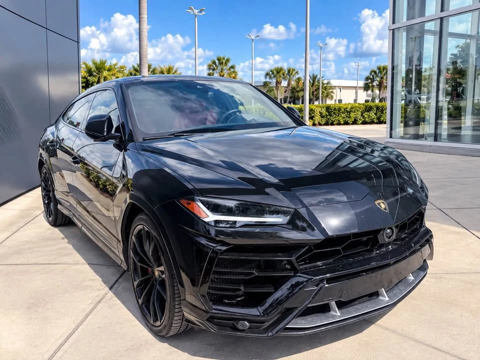 2021 Lamborghini Urus - Image 3 of 9