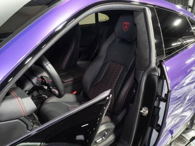 2021 Lamborghini Urus - Image 18 of 21