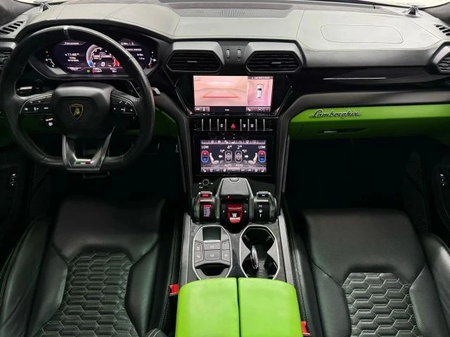 2021 Lamborghini Urus - Image 2 of 12