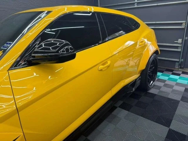 2021 Lamborghini Urus - Image 4 of 9