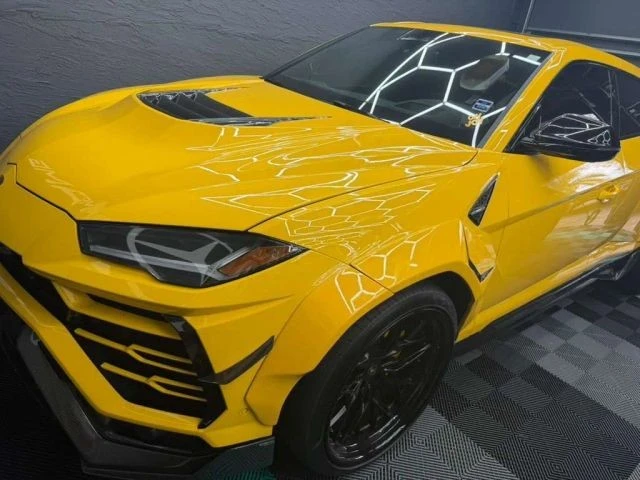 2021 Lamborghini Urus - Image 3 of 9