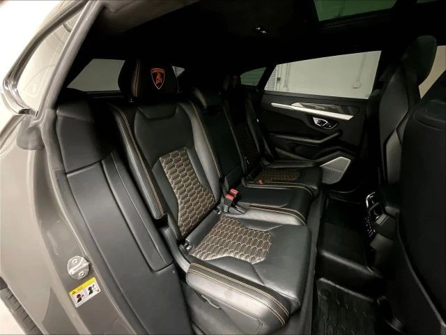2021 Lamborghini Urus - Image 16 of 31