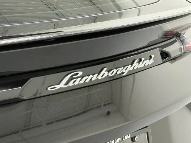 2021 Lamborghini Urus - Image 10 of 12