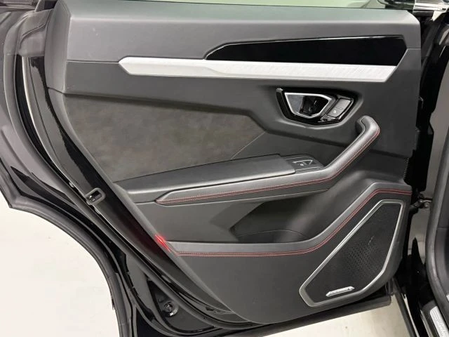 2021 Lamborghini Urus - Image 21 of 21
