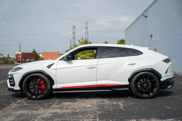 2021 Lamborghini Urus - Image 12 of 21