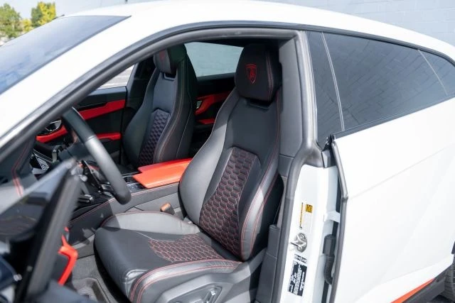 2021 Lamborghini Urus - Image 15 of 21