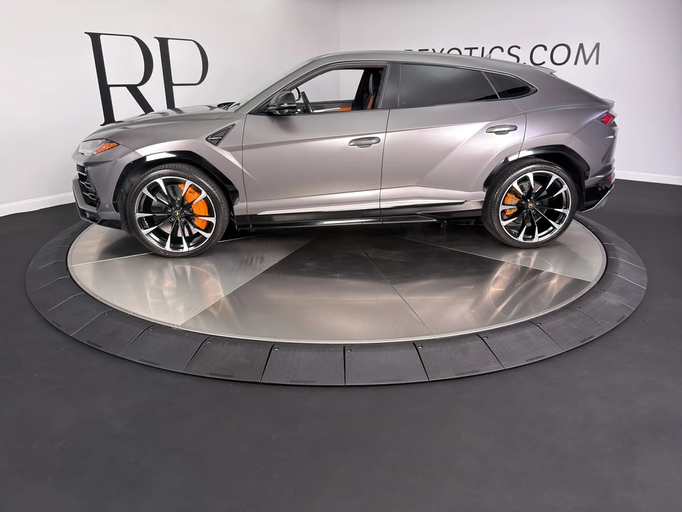 2021 Lamborghini Urus - Image 3 of 15