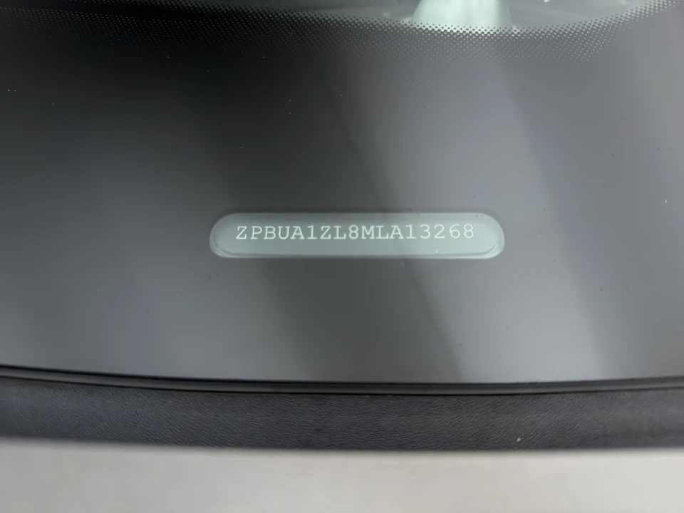 2021 Lamborghini Urus - Image 15 of 15