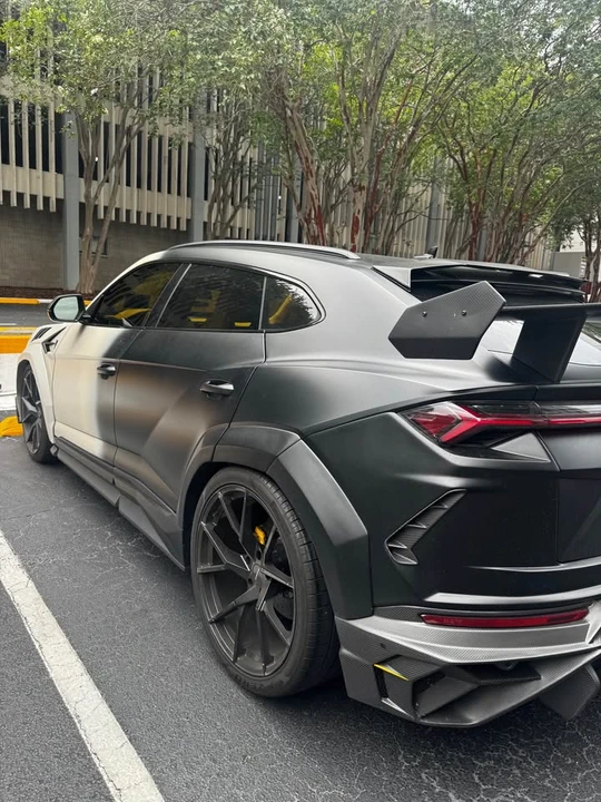 2021 Lamborghini Urus S - Image 2 of 3