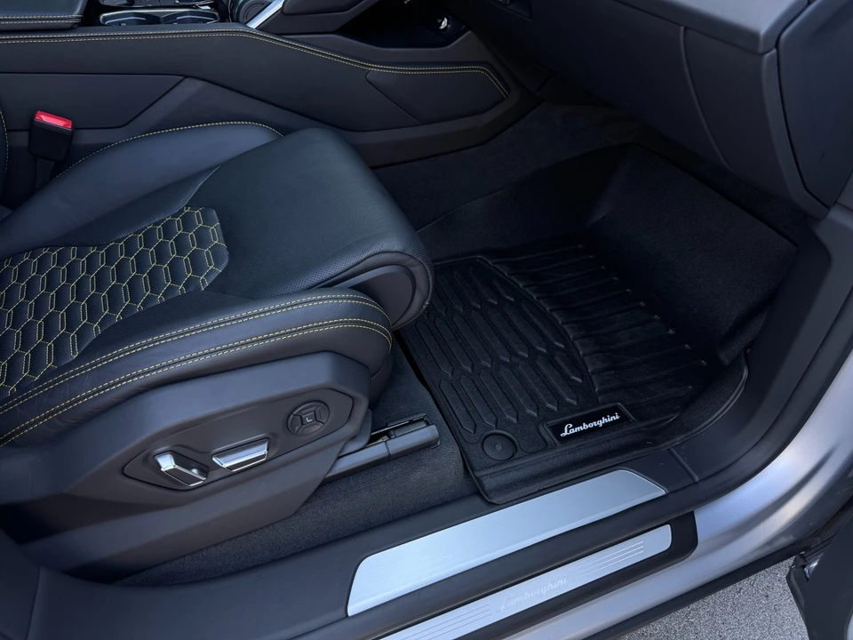 2021 Lamborghini Urus - Image 15 of 21