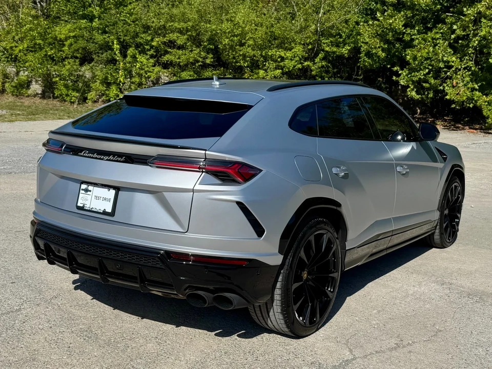 2021 Lamborghini Urus - Image 3 of 12