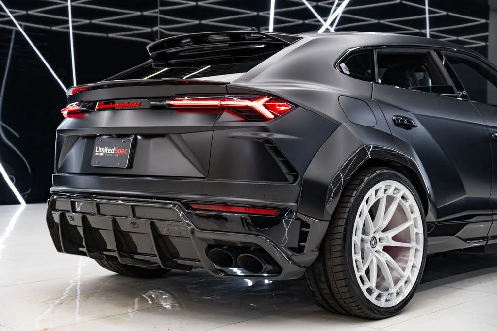2021 Lamborghini Urus - Image 13 of 31