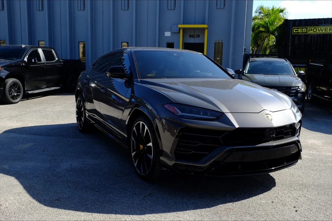 2021 Lamborghini Urus - Image 10 of 31