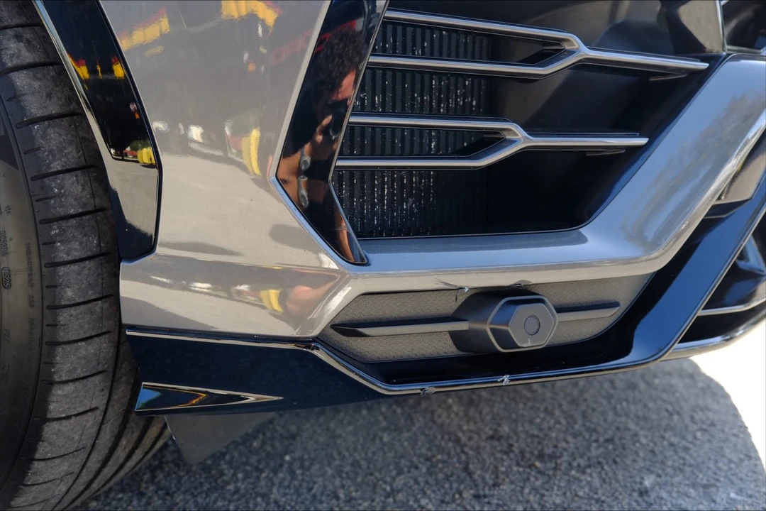2021 Lamborghini Urus - Image 19 of 31