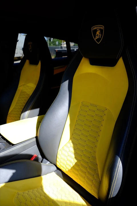 2021 Lamborghini Urus - Image 26 of 31
