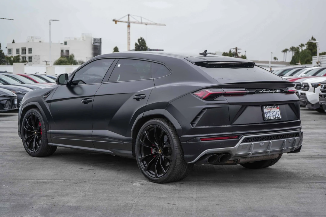 2021 Lamborghini Urus - Image 21 of 31