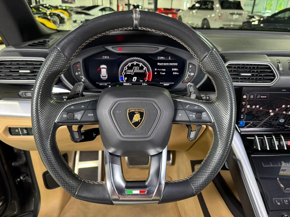 2021 Lamborghini Urus - Image 21 of 21