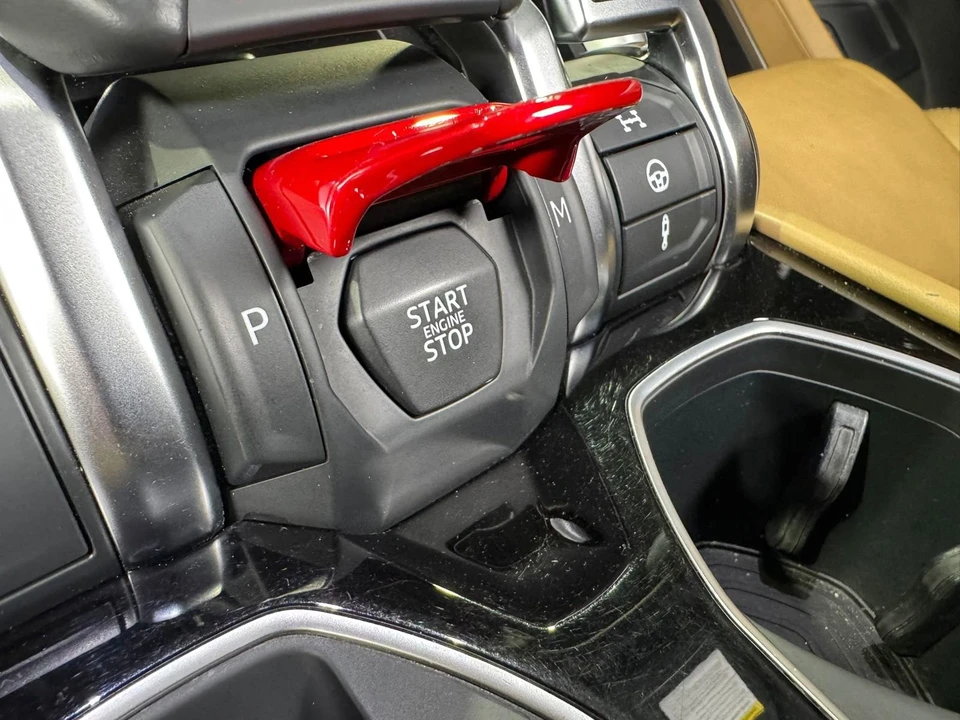 2021 Lamborghini Urus - Image 28 of 31