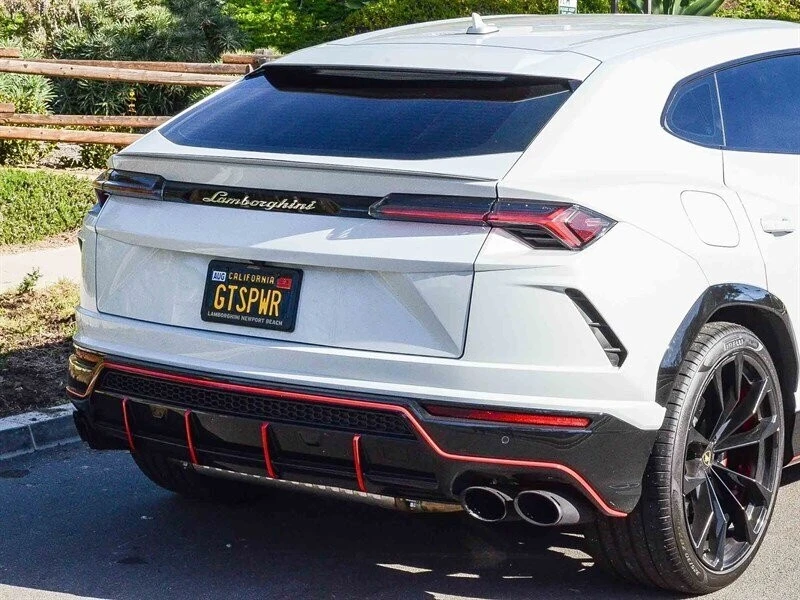 2021 Lamborghini Urus - Image 13 of 21