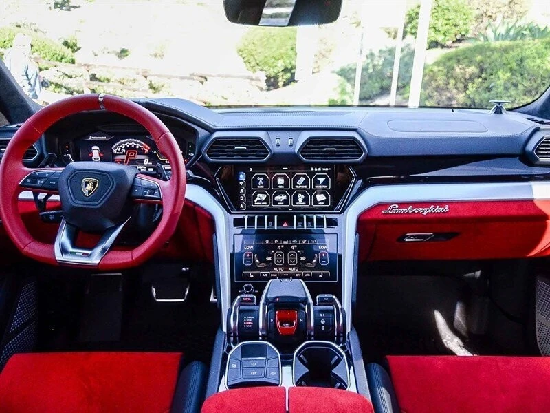 2021 Lamborghini Urus - Image 15 of 21