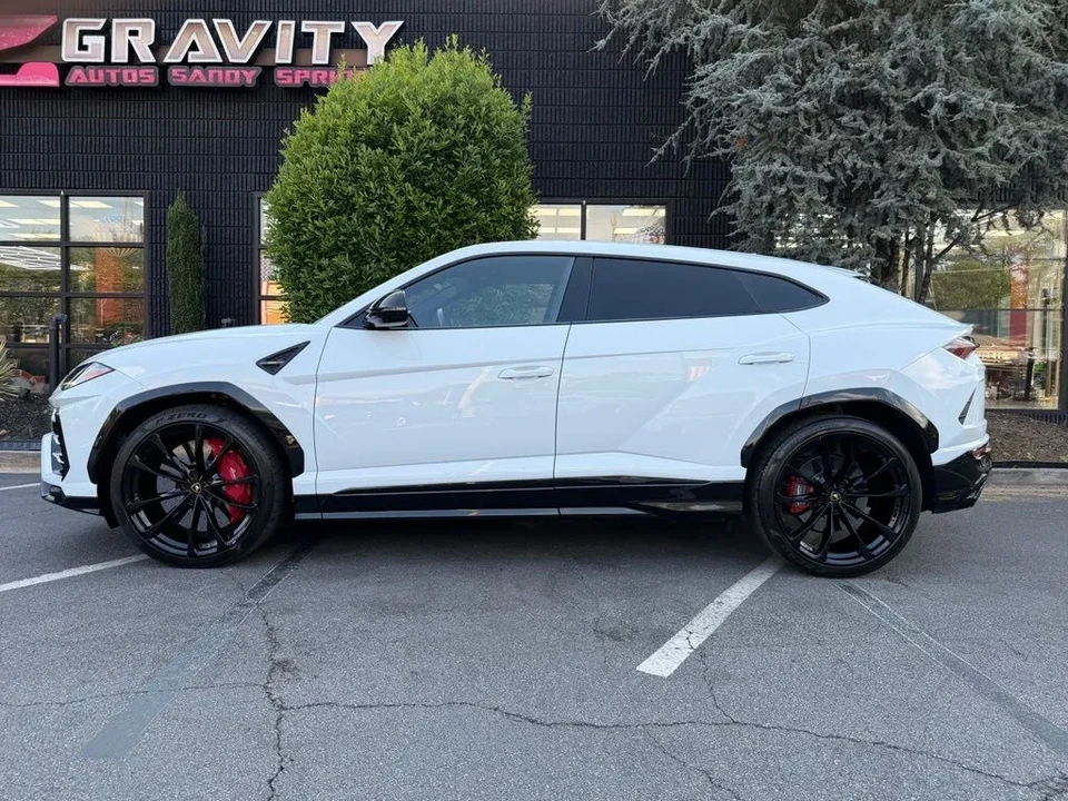 2021 Lamborghini Urus - Image 10 of 31