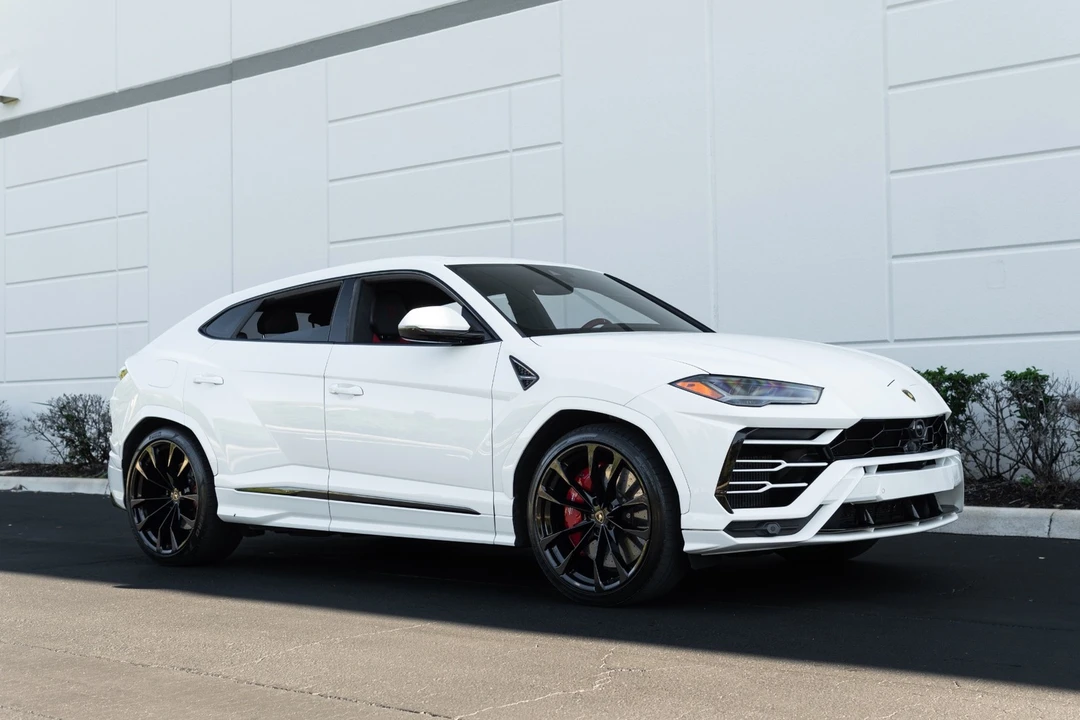 2021 Lamborghini Urus - Image 4 of 12