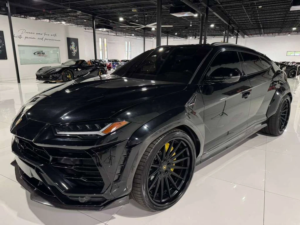 2021 Lamborghini Urus - Image 3 of 12