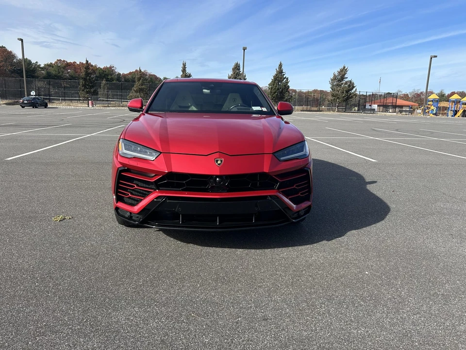 2021 Lamborghini Urus - Image 22 of 31